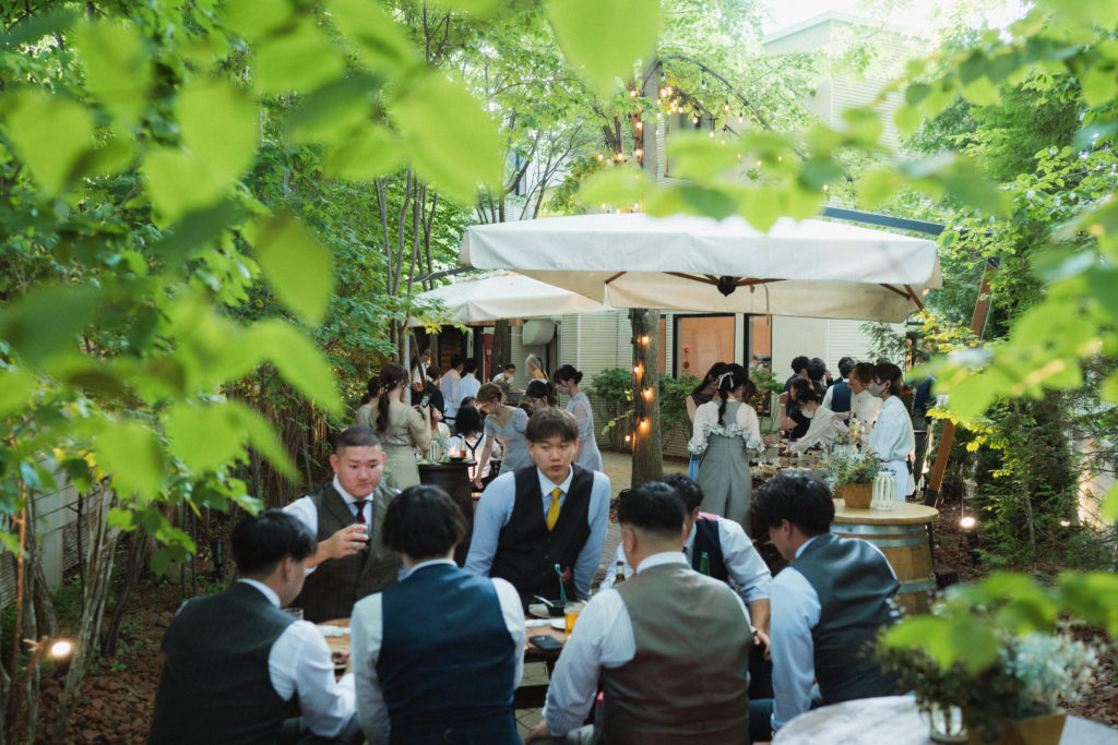 【7年ぶりの同窓会】家族×愛犬×友人たちと過ごす一軒家貸切Wedding♪